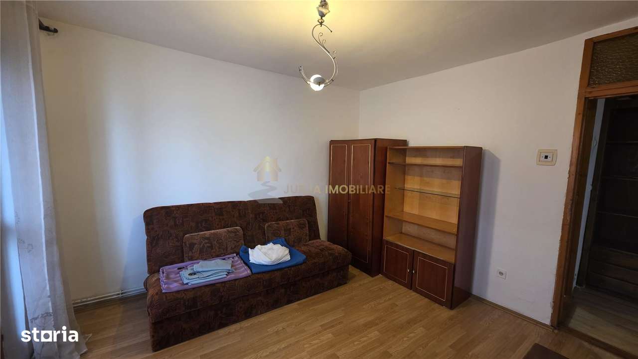 APARTAMENT 3 CAMERE 65 MP MANASTUR  ZONA ION MESTER-13