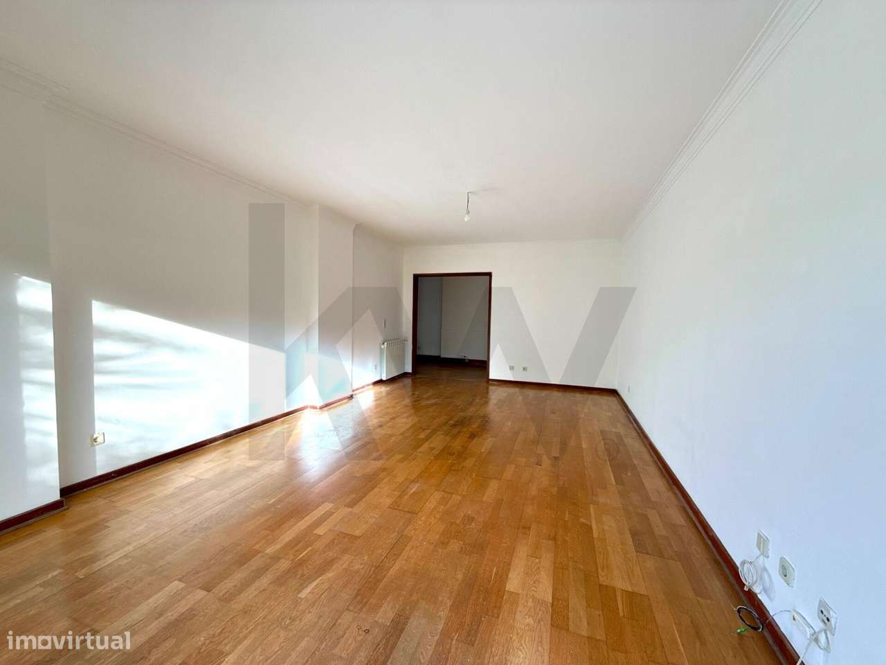 Apartamento T3 com terraço para venda no Bairro do Rosário - Grande imagem: 5/28