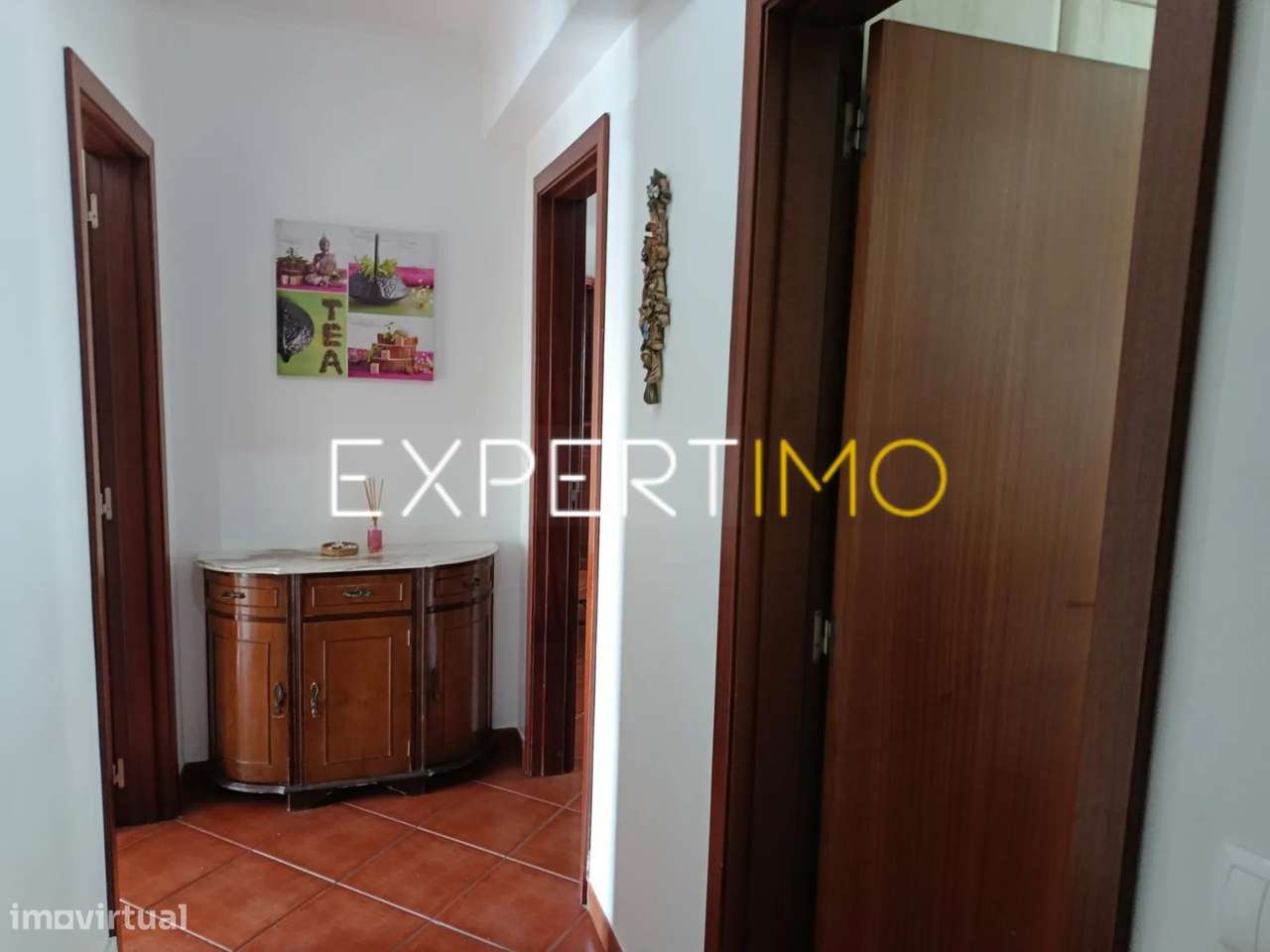 Apartamento T2 R/C mobilado, com varanda e arrecadação-15