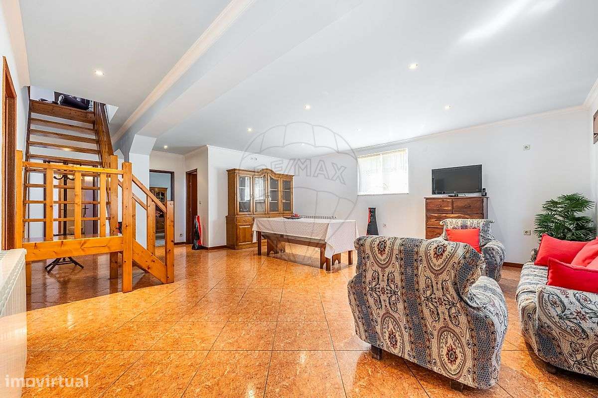 Moradia T6 para venda - Grande imagem: 5/47