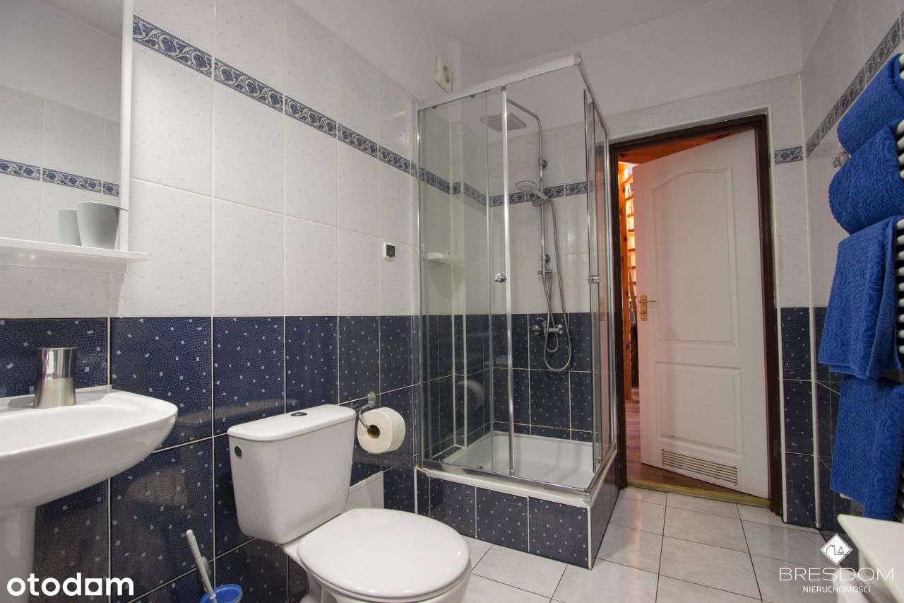 Ośrodek wypoczynkowy z własną linią brzegową.-11