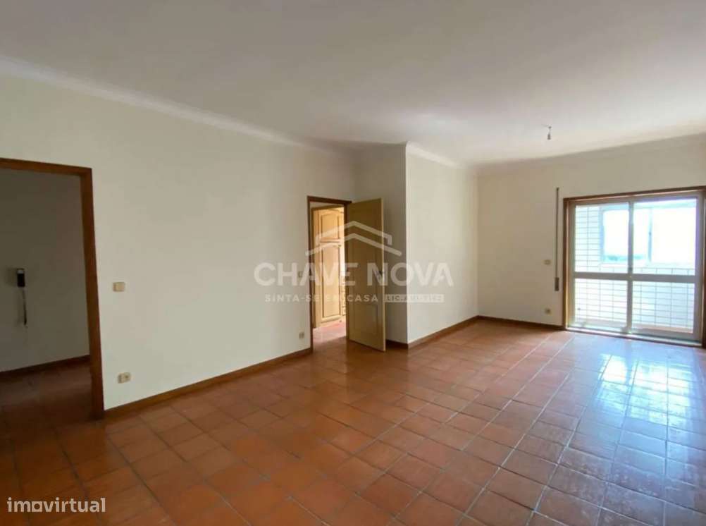 Apartamento T3 Para Venda Maia Proximo A Rotunda Do Lavrador