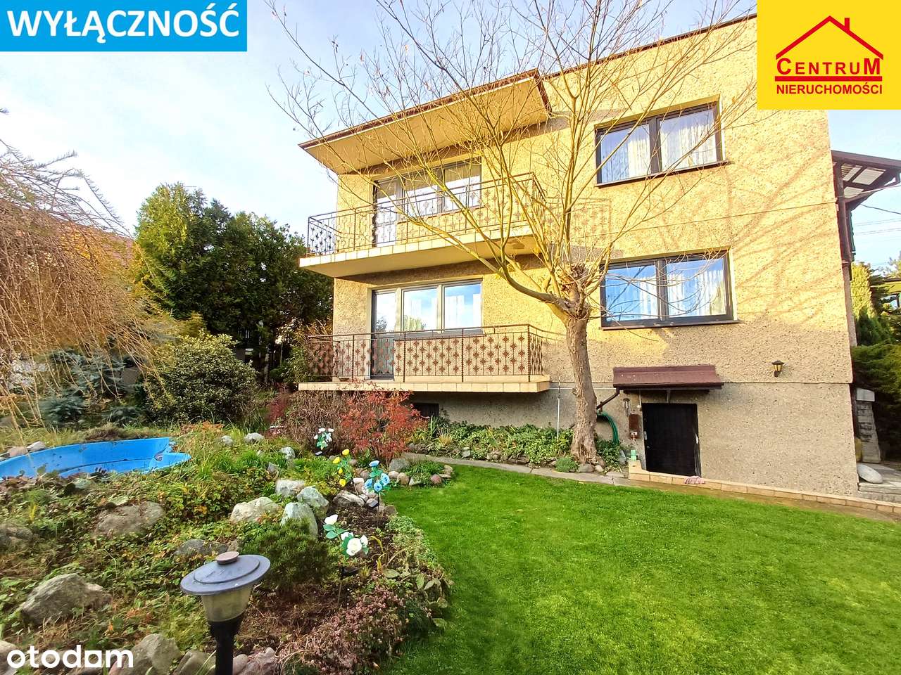 Dom położony 1,5 km od centrum miasta-0