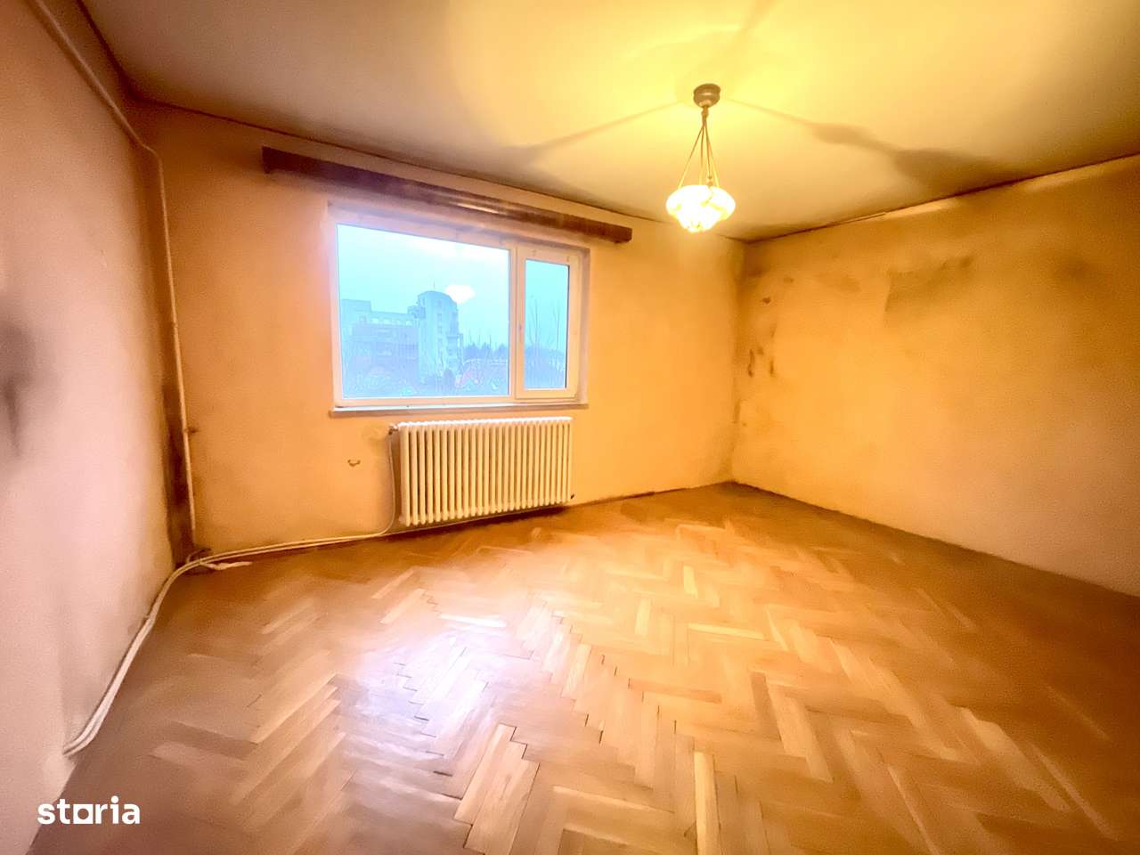 3 decomandate, 95 mp, Aleea Armoniei, boxa de 23 mp și garaj-2