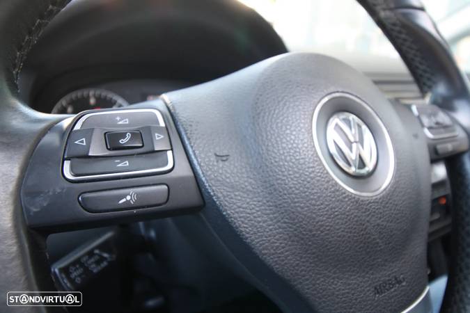 VW Sharan 2.0 TDI Highline - 34