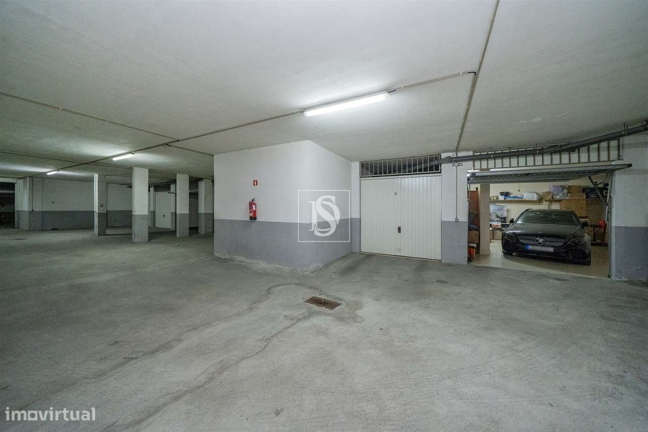 T2+1, Remodelado, com Garagem Fechada, a 1,2 km da Praia — Vila do Con-35