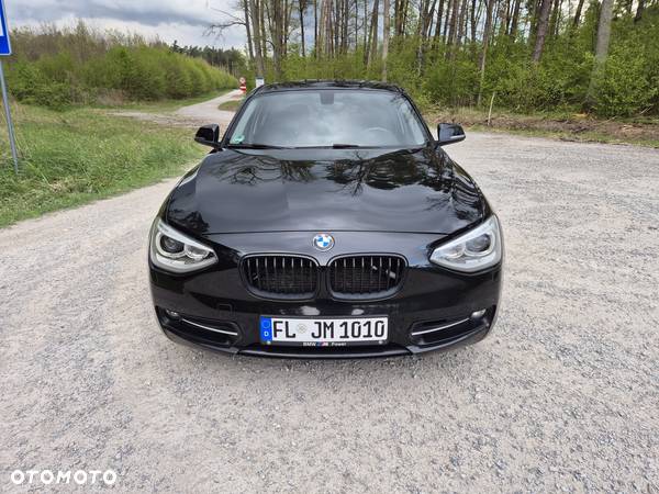 BMW Seria 1 125d Sport-Aut Sport Line - 2