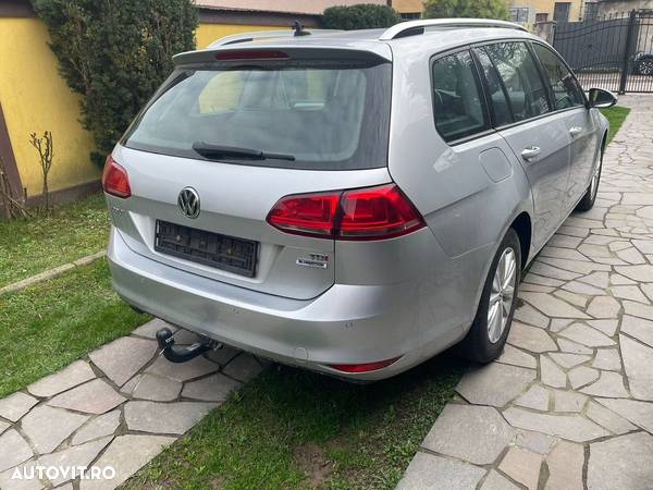 Volkswagen Golf 1.6 TDI DSG Comfortline - 5