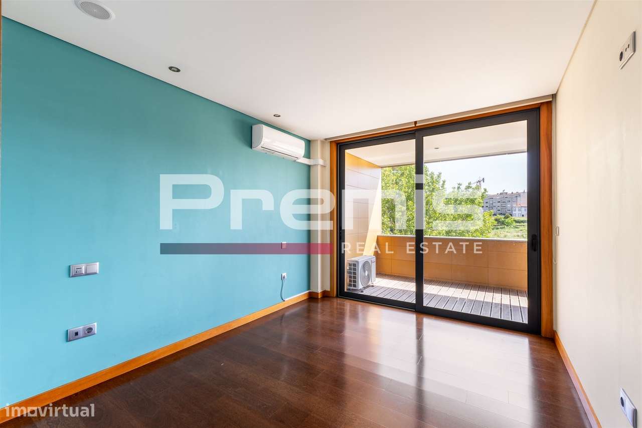 Apartamento T3 Venda em Oliveira do Douro,Vila Nova de Gaia-39