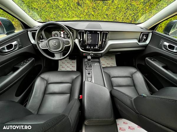 Volvo XC 60 D4 AWD Geartronic Momentum - 3