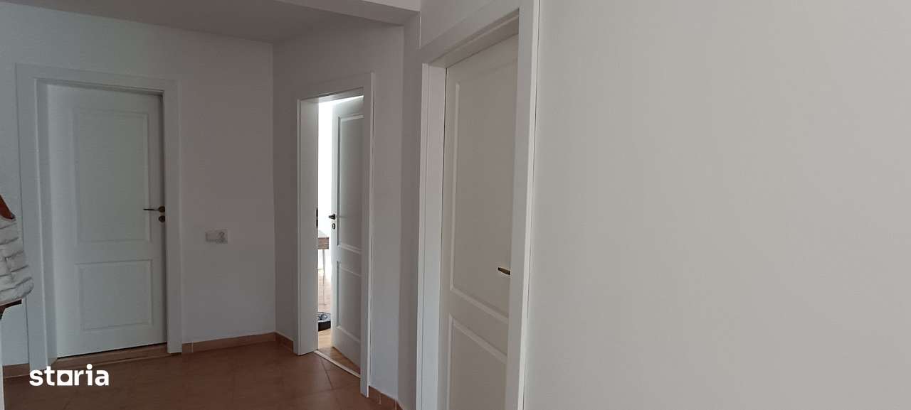 Apartament 3 camere + terasă 34 mp – Florești, Str. Stejarului-3