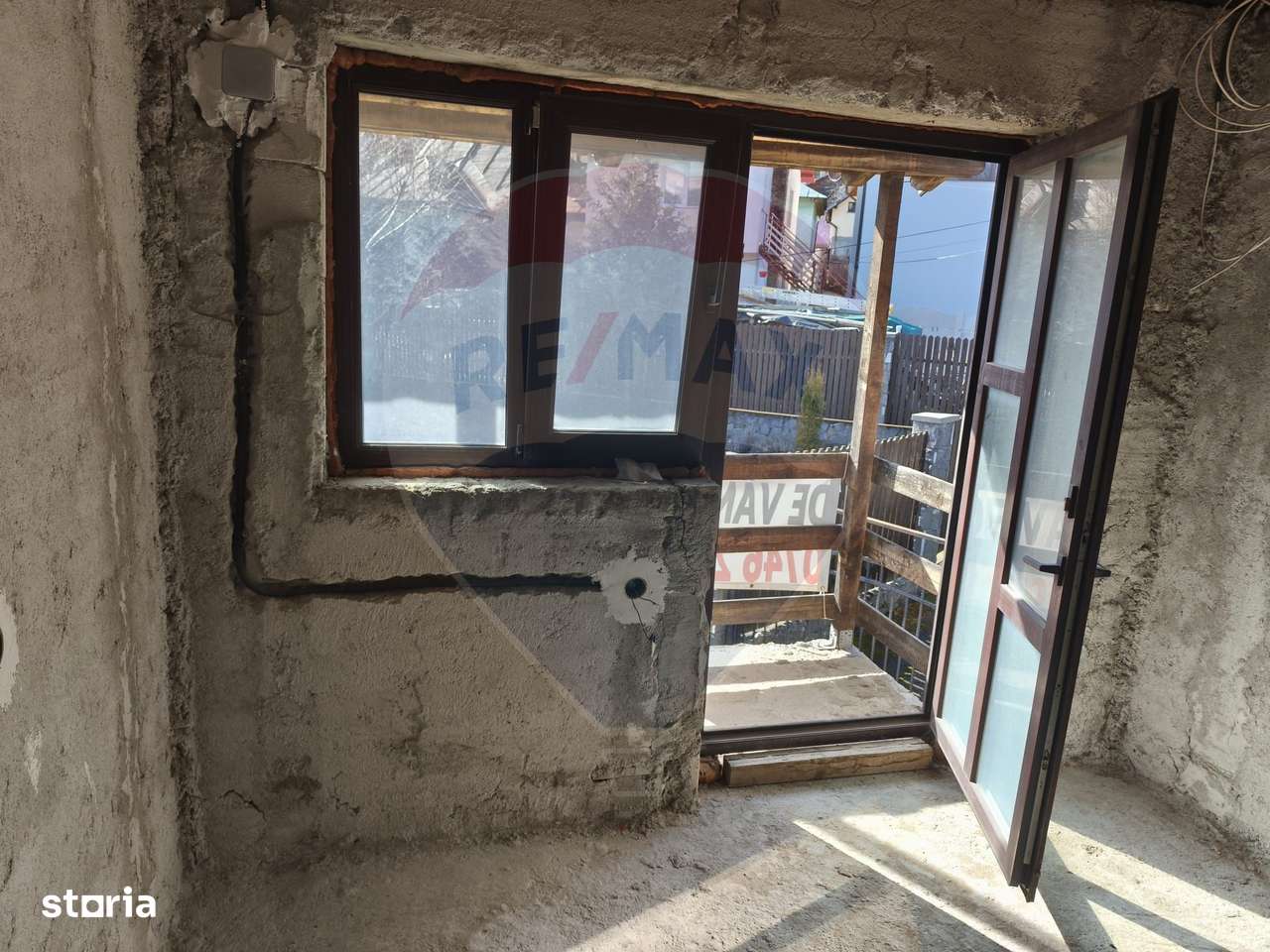 Casă / Vilă cu 5 camere de vânzare în zona Poiana Tapului-8