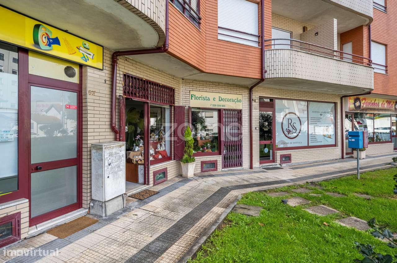 ✨ Loja para arrendar na Rua dos Fogueteiros – Matosinhos - Grande imagem: 5/18