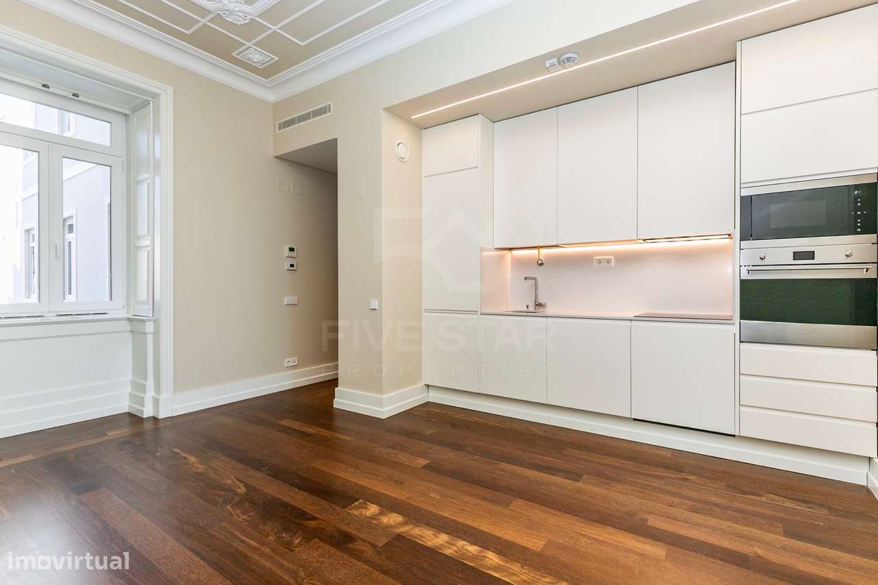 T2  | Condomínio de Luxo | Lisboa Centro | Av Duque de Loulé-9