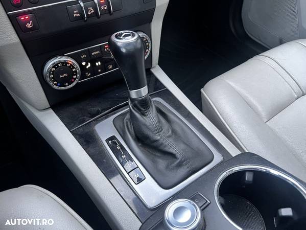 Mercedes-Benz GLK 350 CDI 4MATIC Aut. - 24