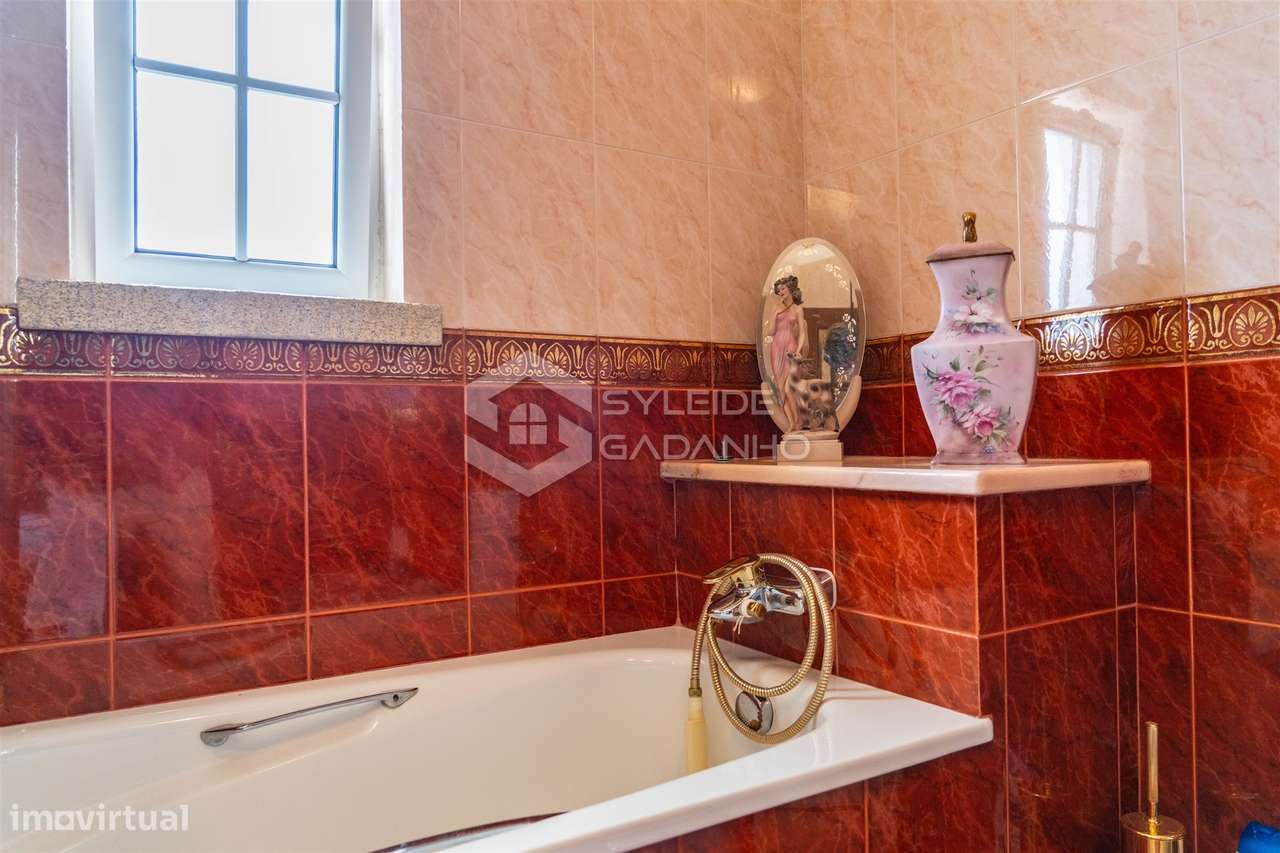 Moradia Isolada T8 Venda em Cantar-Galo e Vila do Carvalho,Covilhã-33