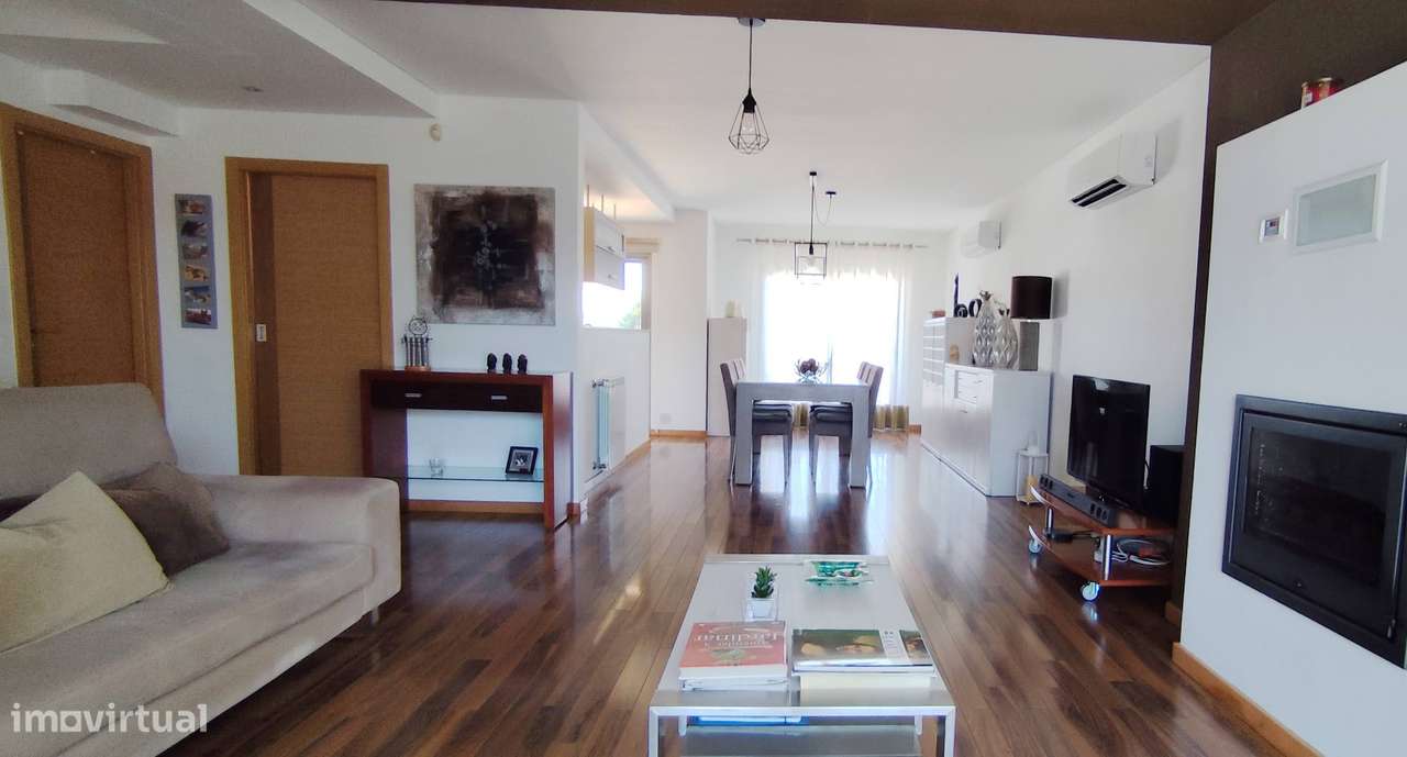 Moradia em condomínio com piscina - Alcochete - Grande imagem: 4/33