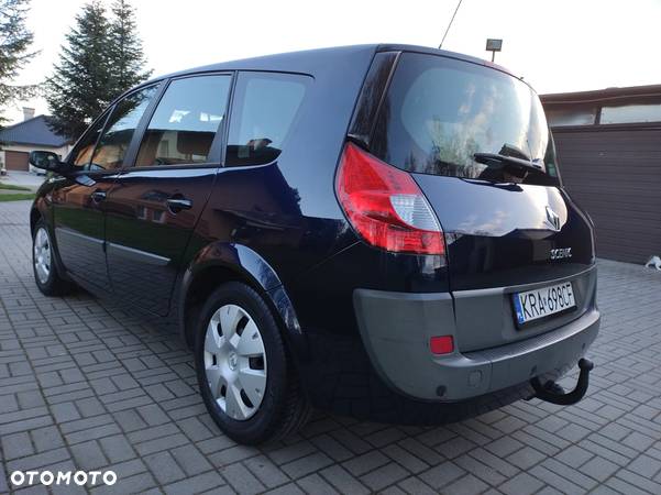 Renault Scenic 2.0 16V Expression - 40