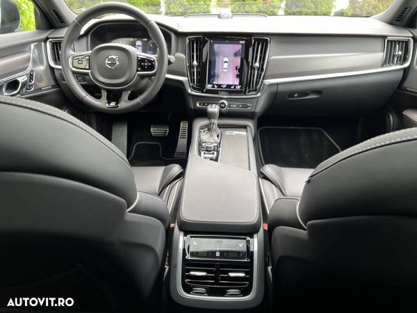 Volvo S90 - 16