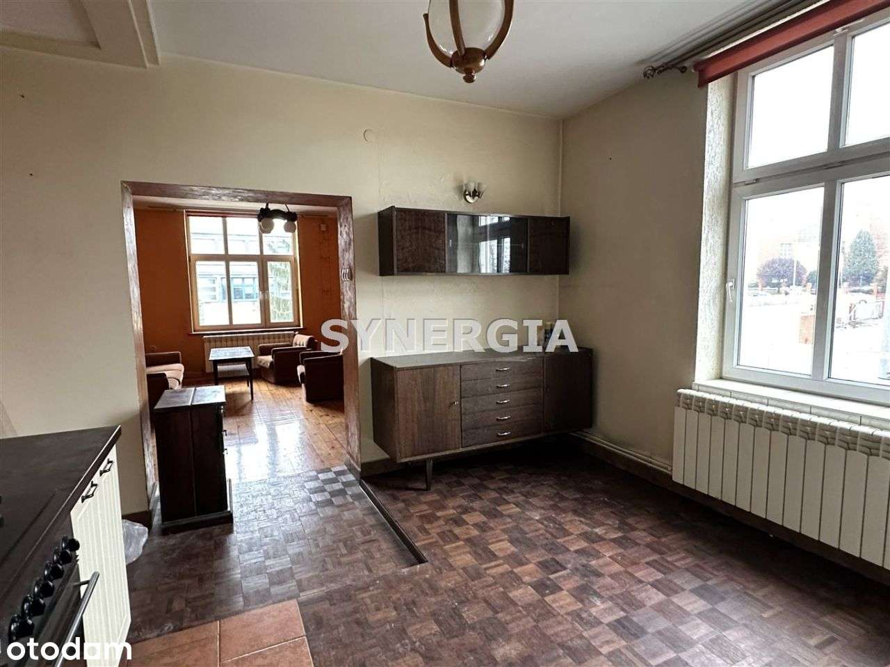 Mieszkanie na I piętrze w centrum-8