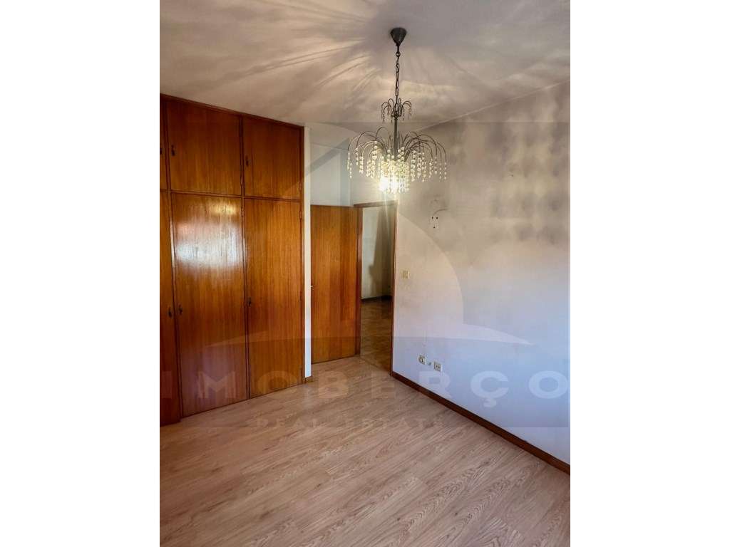 Moradia em banda T3 - Grande imagem: 4/22