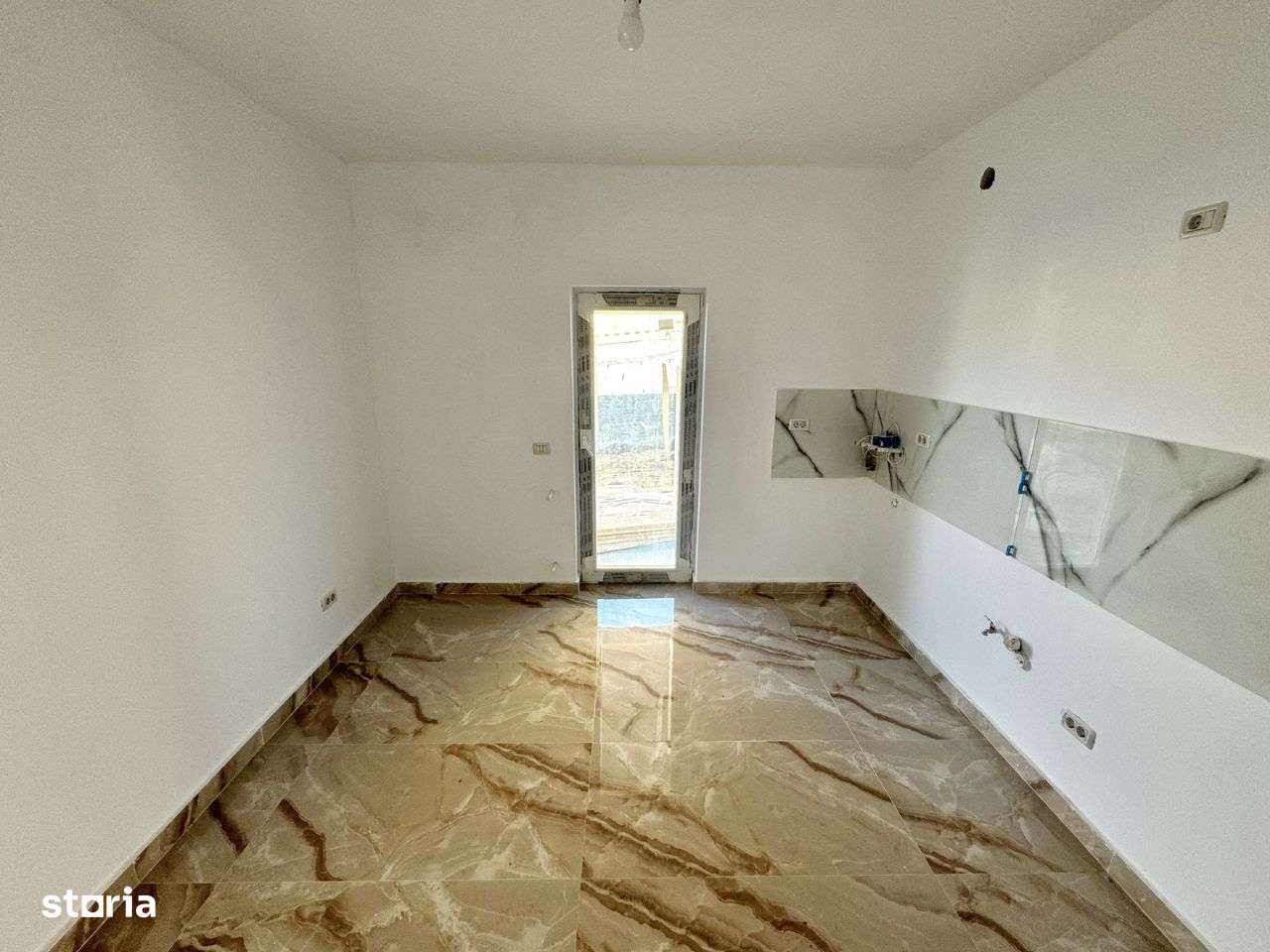 Dormitor jos! CANALIZARE! ASFALT! Vila Valea Lupului - Imagine principală: 5/9