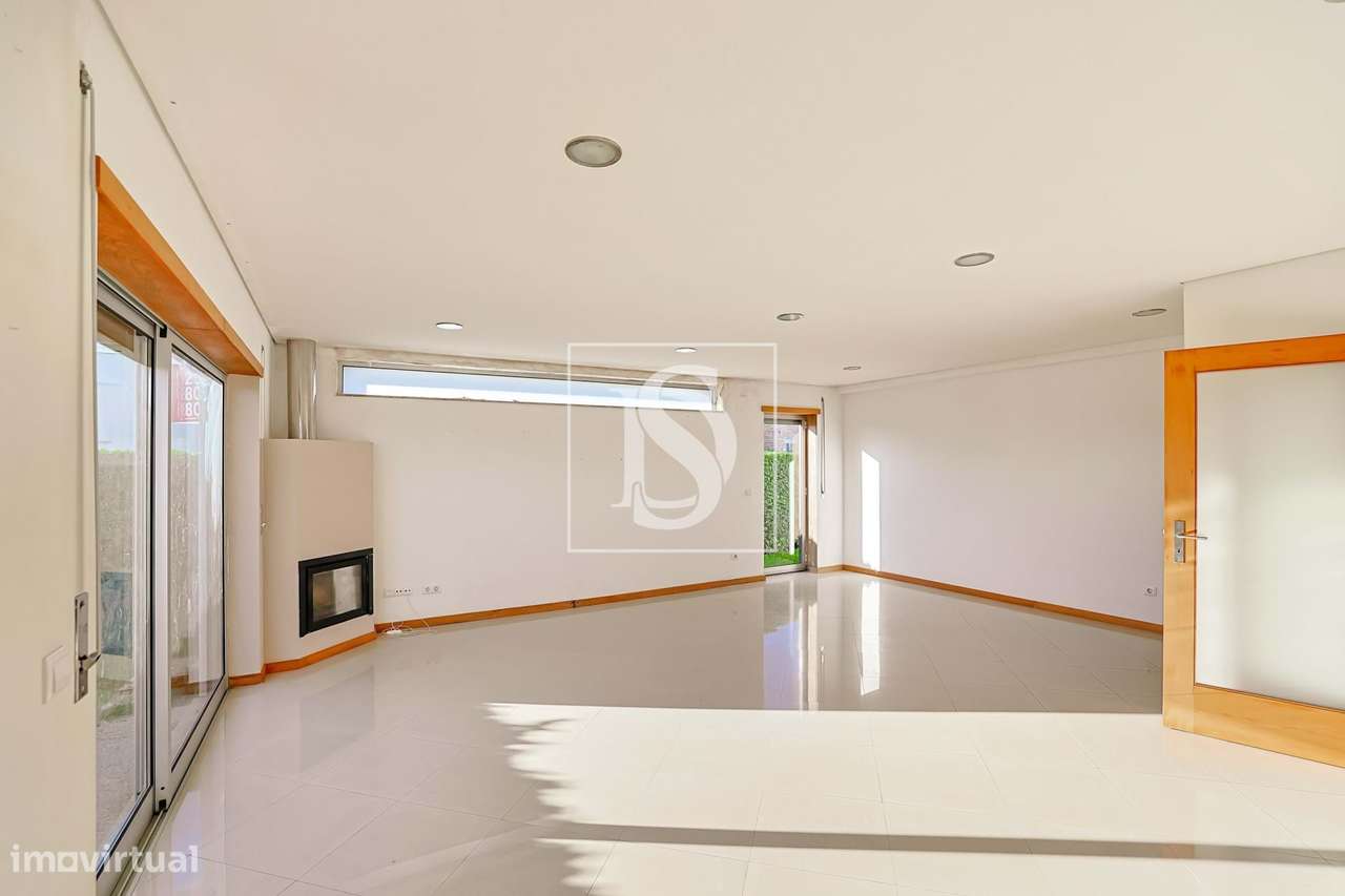 Apartamento T3 em Galegos (São Martinho)-5