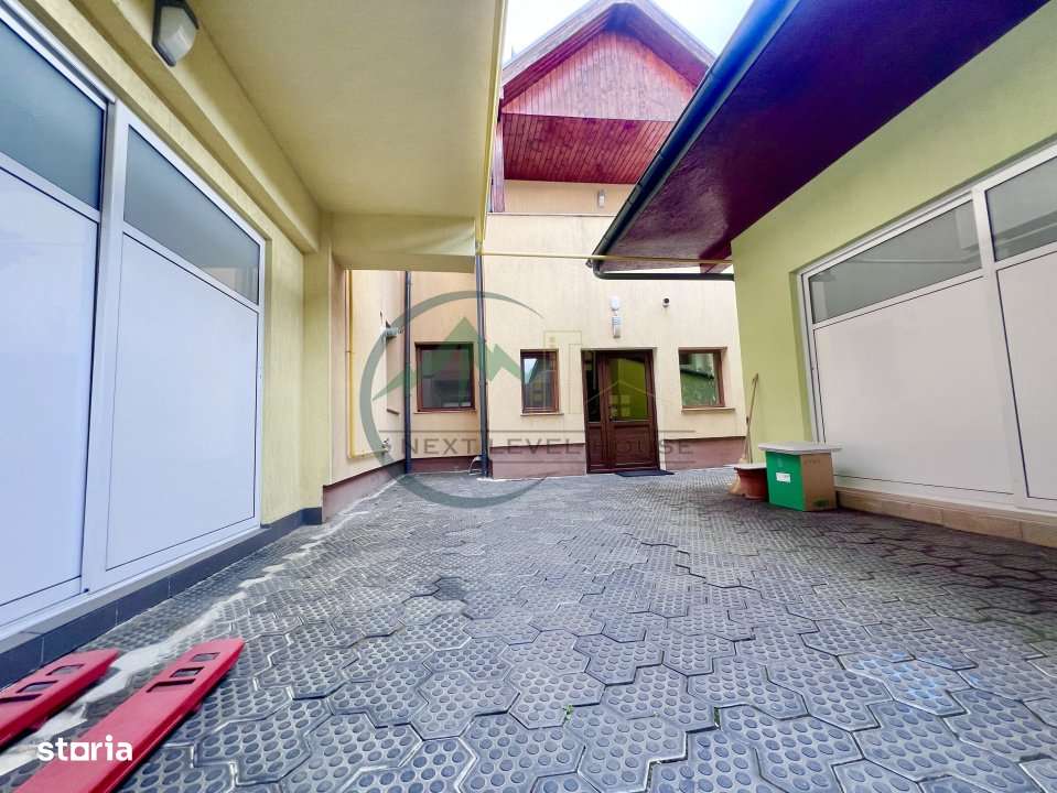 Zona comerciala si spatiu rezidential - Imagine principală: 3/19
