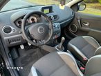 Renault Clio 1.6 16V GT - 19