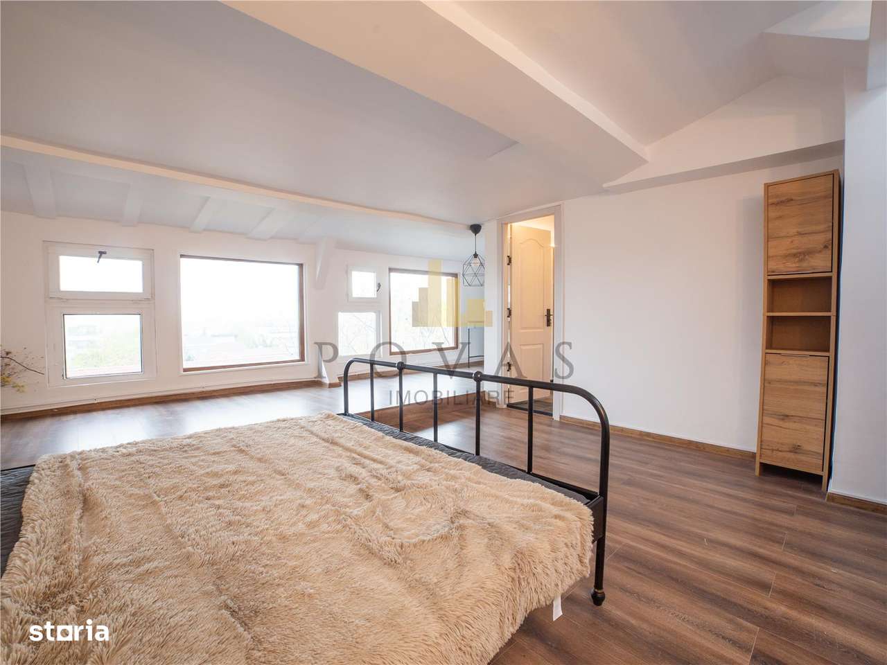 Vanzare Apartament 4 Camere  Iancu Nicolae Pipera-9