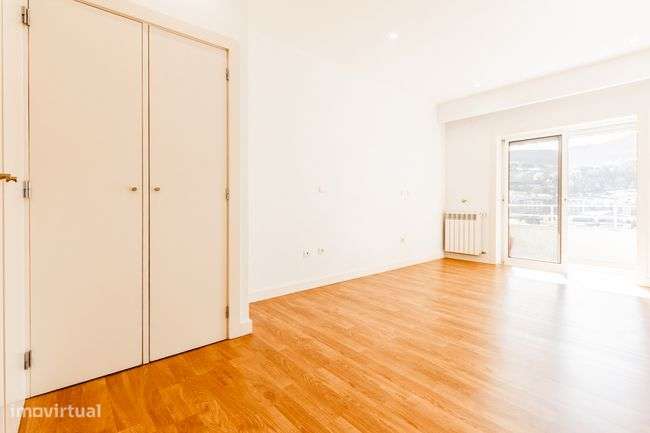 Fabuloso Apartamento T3 com fantástica vistas na Costa - Guimarães-13