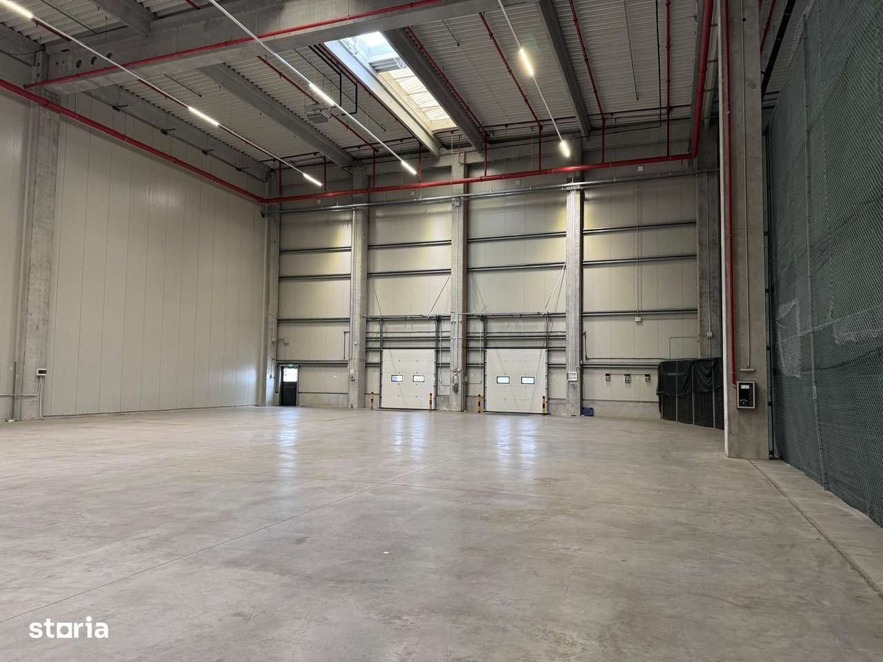 Hală suprafețe disponibile 1.000-40.000mp - Imagine principală: 3/16