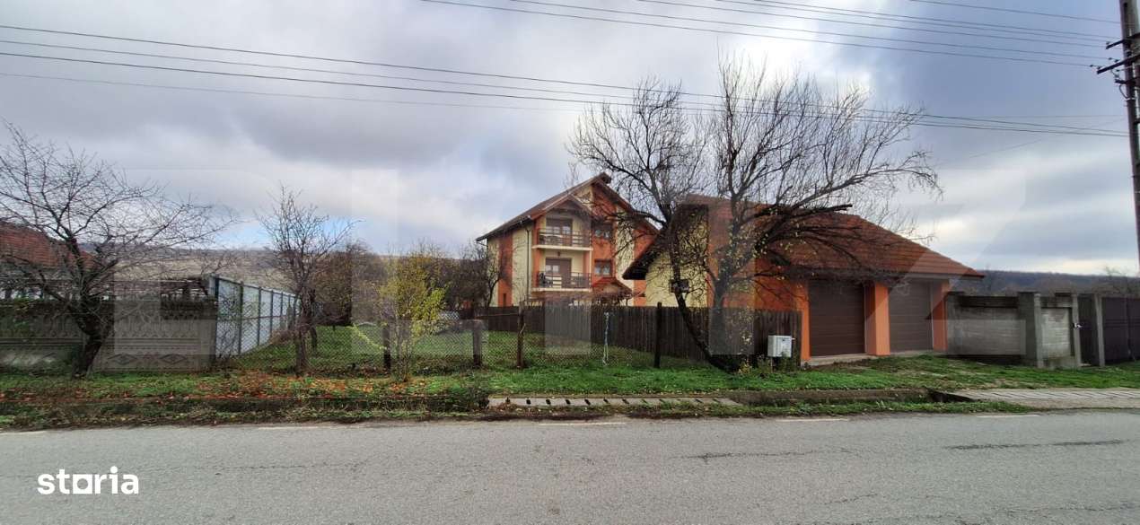 Teren intravilan, 1200 mp, zona Preajba Mare - Imagine principală: 1/2