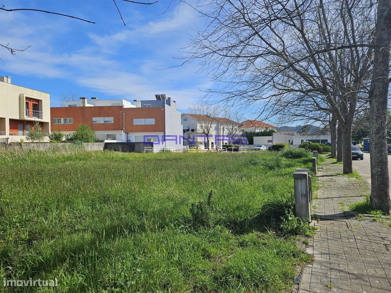 Lote de terreno com 300m2 a poucos minutos de Viana do Castelo-21