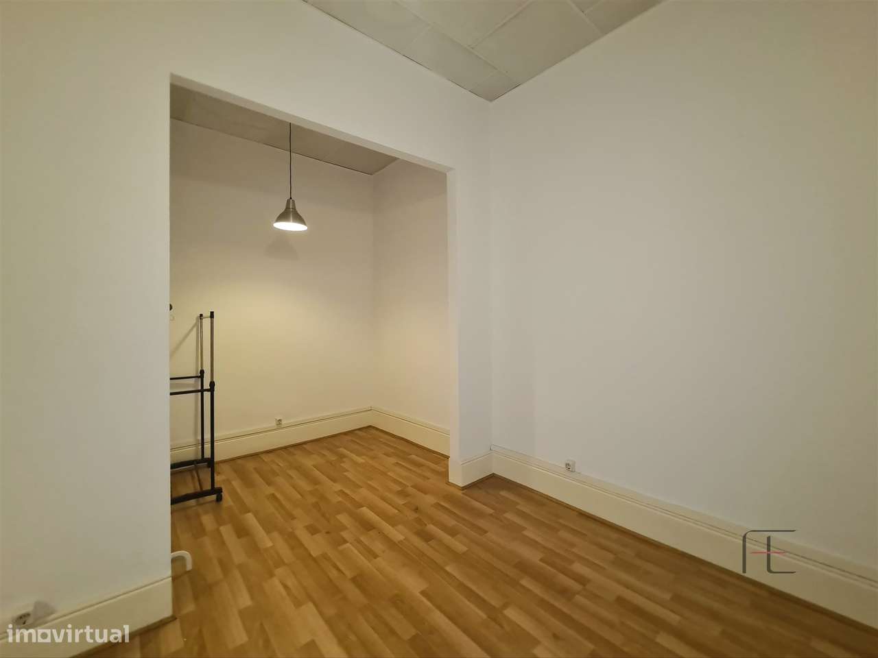Apartamento T2+1, centro cidade Espinho-7