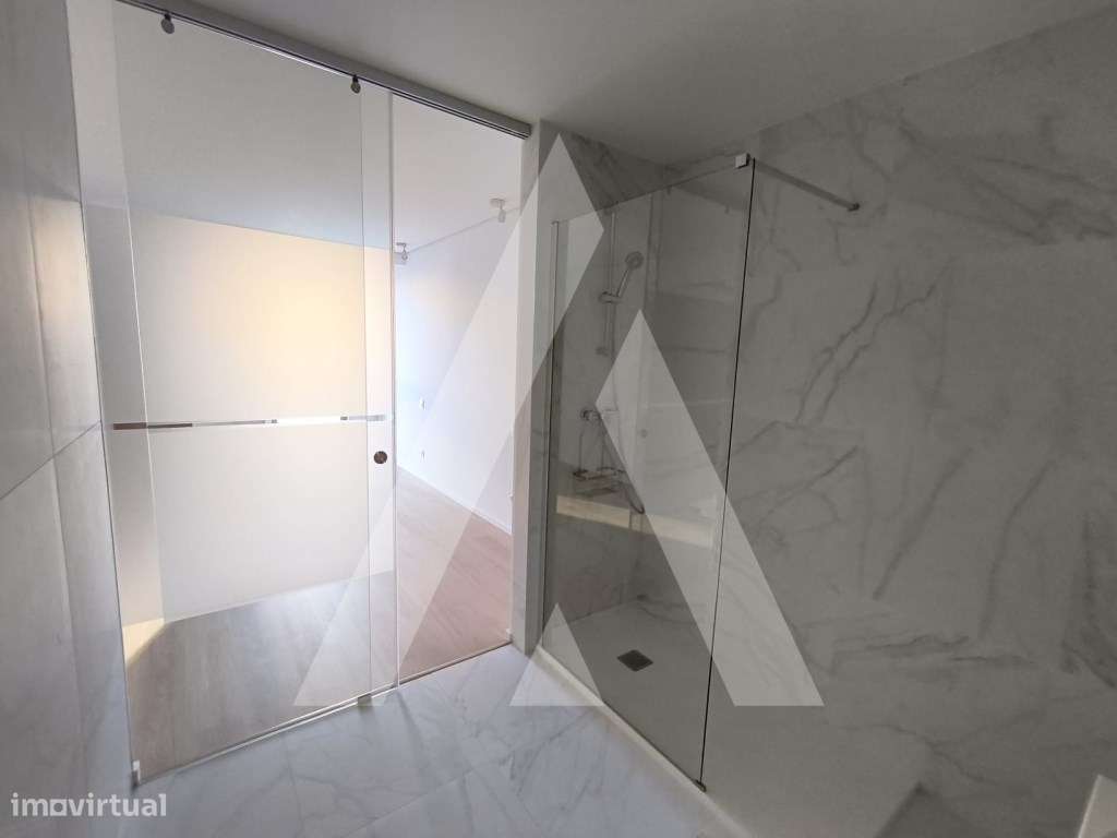 Apartamento T2 novo - Praia da Barra.-20