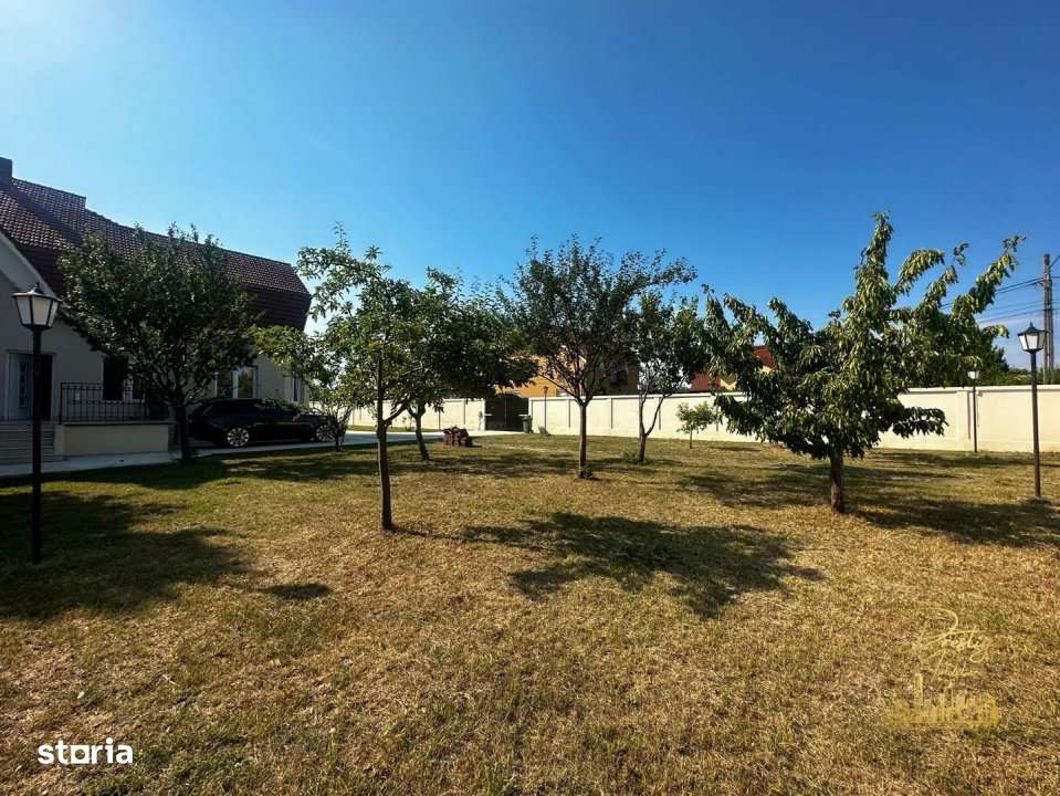 Casa cu 5 dormitoare de vanzare in Sanmartin– Bihor - Imagine principală: 4/19