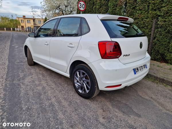 Volkswagen Polo 1.4 TDI Blue Motion Technology Lounge - 6