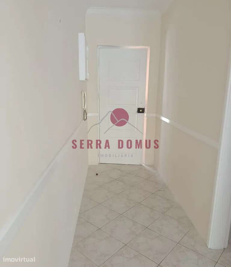 Apartamento T1  junto ao mar - Praia do Magoito com lugar de estaci...-11