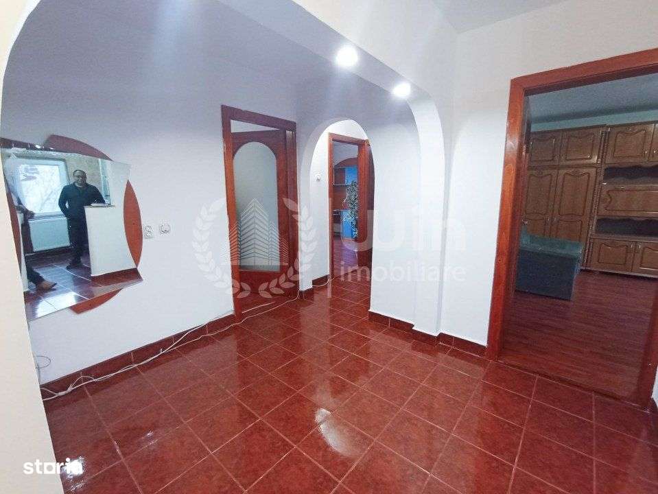 Apartament 3 camere | Decomandat | 64mp | Etaj 3/4 | Dambul Rotund - Imagine principală: 4/8