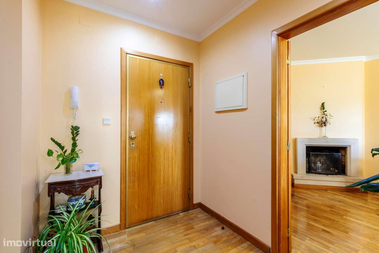 Apartamento T3 c/ Garagem Box, 5 Varandas e 2 Wcs na Golegã, Santarém - Grande imagem: 4/48