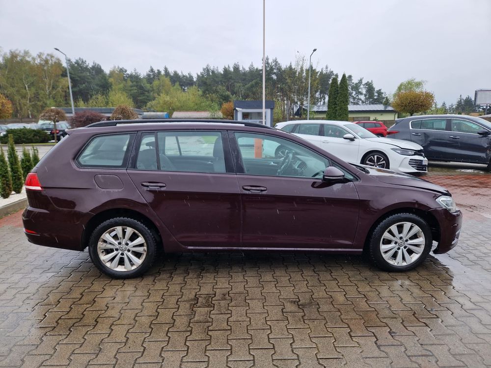 Volkswagen Golf VII 1.6 TDI BMT Comfortline 2017