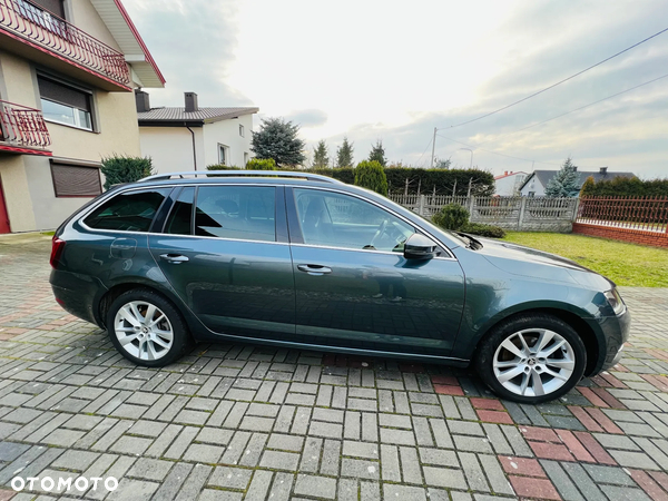 Skoda Octavia 2.0 TDI 4x4 Ambition DSG - 16