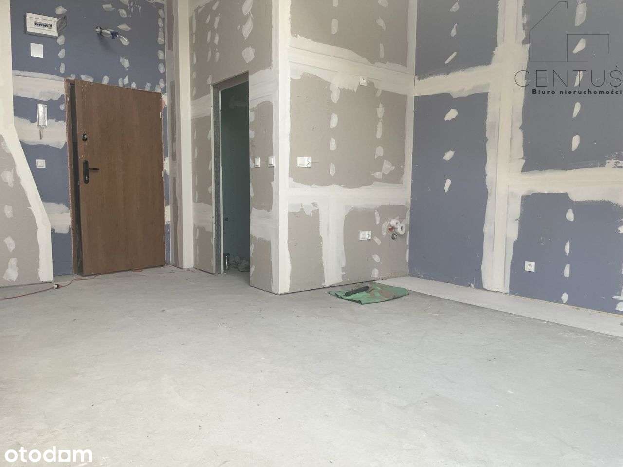 Ustawna kawalerka przy Pl. Boh. Getta-2