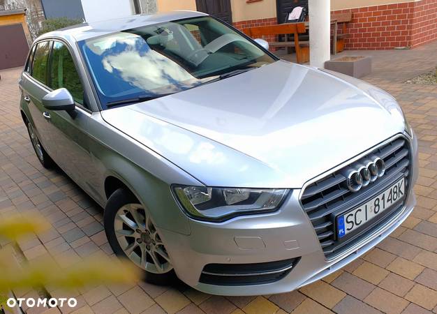 Audi A3 1.6 TDI Sportback - 8