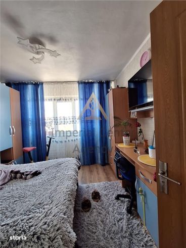 DE VANZARE  – apartament cu 3 camere, vedere superb&#259; &#537;i lini-4