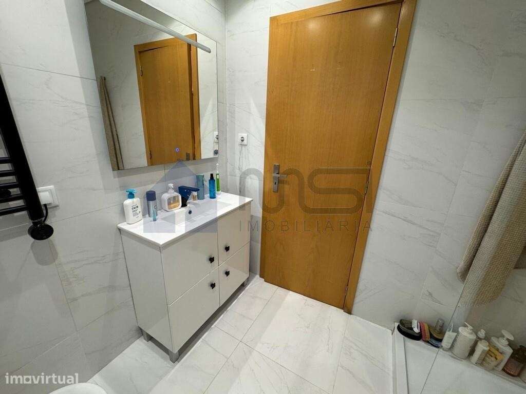 Moradia T3 em Matosinhos — Conforto e Elegância-34