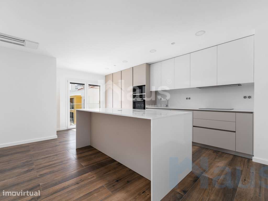 Duplex T2+2 com terraço e garagem individual - Vista Rio - Grande imagem: 5/27