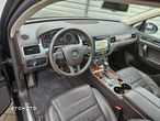 Volkswagen Touareg 3.0 V6 TDI BMT Perfectline R-Style - 24