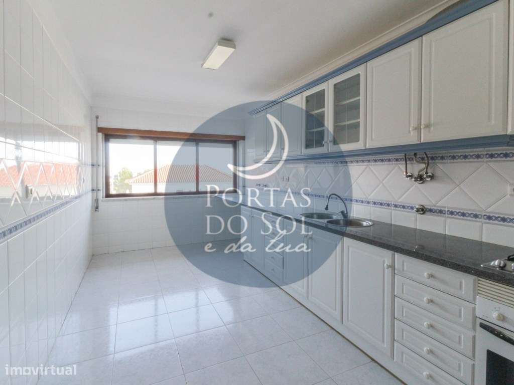 Apartamento T3 c varanda e arrecadação Ginestal Machado - Grande imagem: 4/15